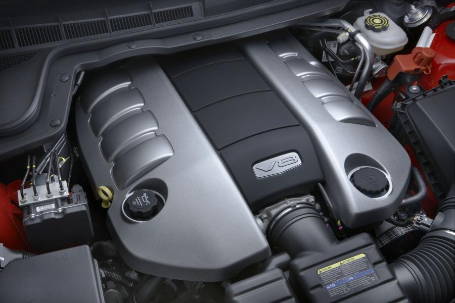  Pontiac G8 GT 2009 года  (фото 9 из 17)
